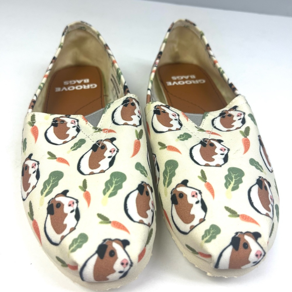 Groove‎ Bags- Woman’s Size:7W, Guinea Pig Cream shoes